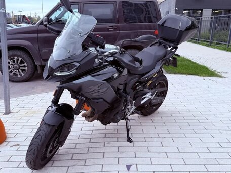 2022 BMW F 900 XR, чёрный, 1100000 рублей, вид 1