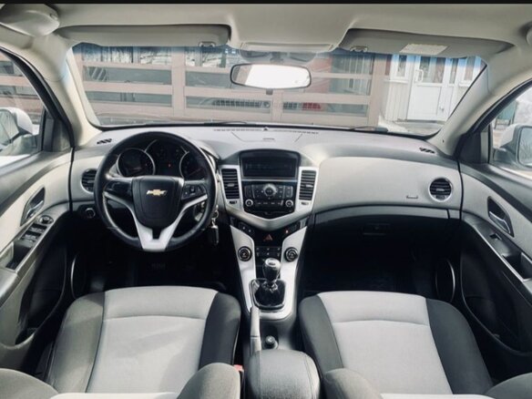 2012 Chevrolet Cruze I, серебристый, 910000 рублей - вид 13