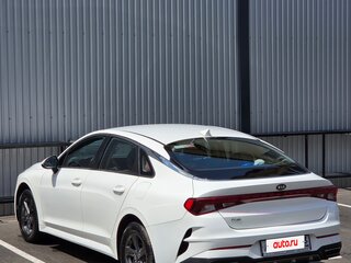 2021 Kia K5 III, белый, 1990000 рублей, вид 2