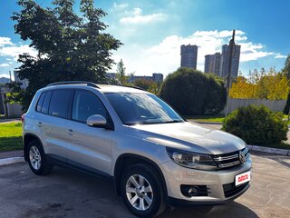 2013 Volkswagen Tiguan I Рестайлинг, серебристый, 1225000 рублей, вид 3