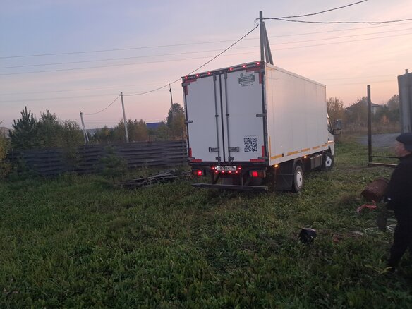 2013 Fuso (Mitsubishi) Canter, белый, 1800000 рублей - вид 3