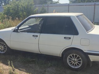 1985 Toyota Corolla V (E80), белый, 250000 рублей, вид 4