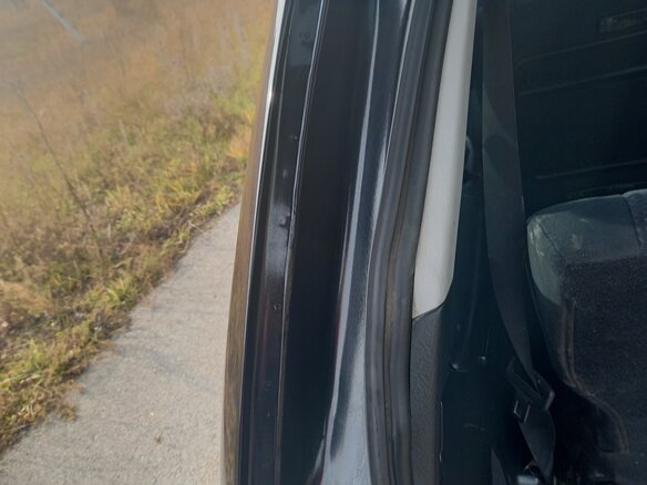 2004 Mazda MPV II (LW) Рестайлинг, чёрный, 600000 рублей - вид 23