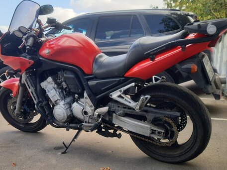 2004 Yamaha FZS1000 Fazer, красный, 400000 рублей, вид 5