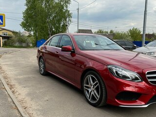 2013 Mercedes-Benz E-Класс 200 IV (W212, S212, C207) Рестайлинг, красный, 1800000 рублей, вид 1