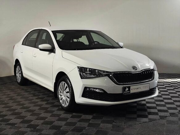 2020 Skoda Rapid II, белый - вид 2