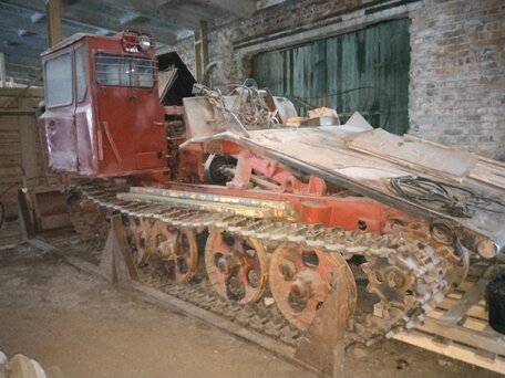 1998 ОТЗ ТДТ-55, красный, 550000 рублей, вид 1