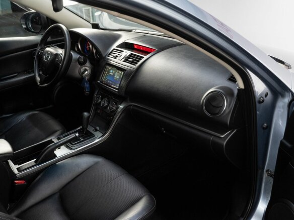 2011 Mazda 6 II (GH) Рестайлинг, голубой - вид 13