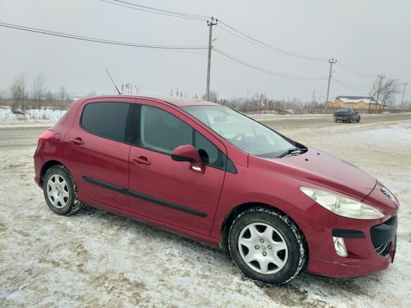 2010 Peugeot 308 I, красный, 530000 рублей - вид 1