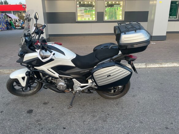 2012 Honda NC 700X, белый, 550000 рублей - вид 3