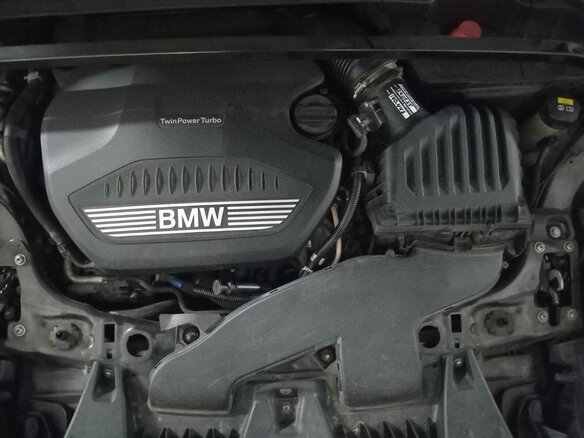 2019 BMW X1 18d xDrive II (F48) Рестайлинг, чёрный, 2630000 рублей - вид 12