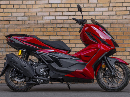 2026 GPX DZ3, красный, 379900 рублей, вид 4