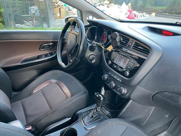 2014 Kia Ceed II, серый, 1290000 рублей - вид 10
