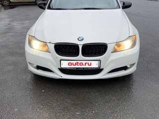 2011 BMW 3 серии 320i V (E90/E91/E92/E93) Рестайлинг, белый, 860000 рублей, вид 2