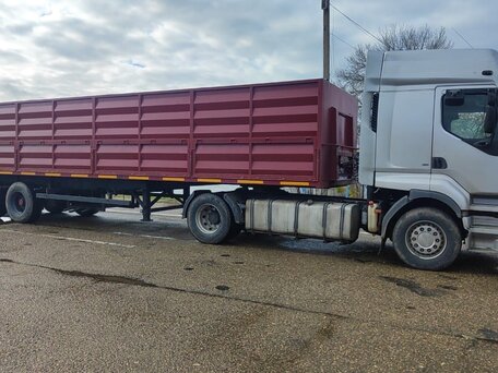 1998 Benalu Шторные, красный, 1800000 рублей, вид 3