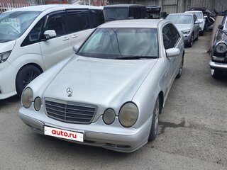 2000 Mercedes-Benz E-Класс 240 II (W210, S210) Рестайлинг, серый, 550000 рублей, вид 1