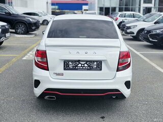 2026 Lada (ВАЗ) Granta Sport I Рестайлинг, белый, 1637000 рублей, вид 5
