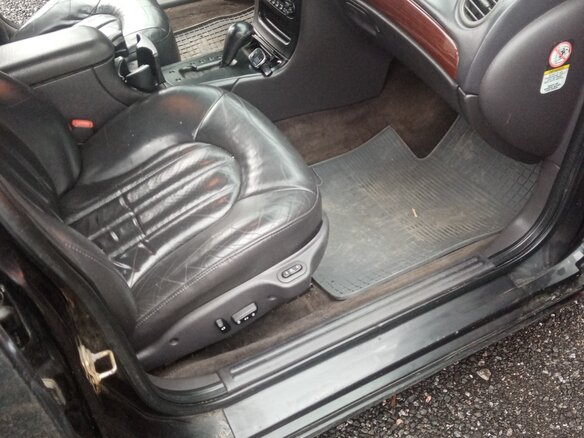 1998 Chrysler 300M, чёрный - вид 15