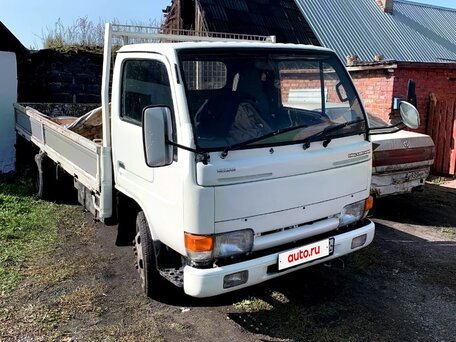 1992 Nissan Atlas, белый, 960000 рублей, вид 5