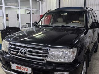 2004 Toyota Land Cruiser 100 Series Рестайлинг 1, чёрный, 2850000 рублей, вид 2