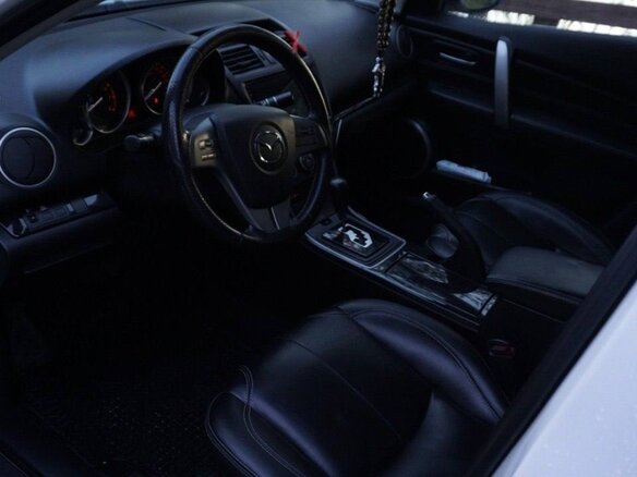 2008 Mazda 6 II (GH), белый, 1250000 рублей - вид 4