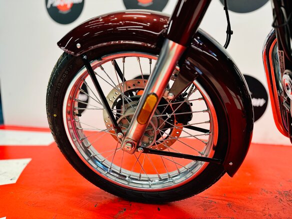 2026 Royal Enfield Bullet 350, красный, 461000 рублей - вид 15