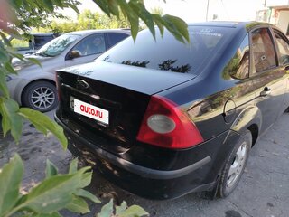 2010 Ford Focus II Рестайлинг, чёрный, 500000 рублей, вид 4