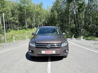 2014 Volkswagen Tiguan I Рестайлинг, коричневый, 1600000 рублей, вид 2