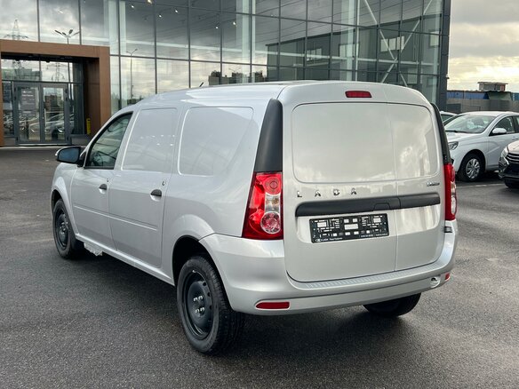 2026 LADA (ВАЗ) Largus, серебристый, 1617000 рублей - вид 4
