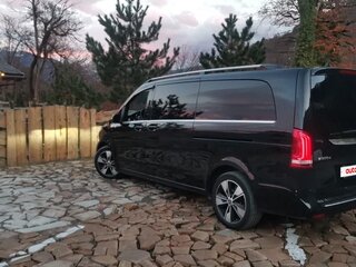 2020 Mercedes-Benz V-Класс Extra Long 300 d экстра длинный III (W447) Рестайлинг, чёрный, 6300000 рублей, вид 3