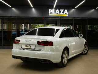 2016 Audi A6 IV (C7) Рестайлинг, белый, 2099000 рублей, вид 4