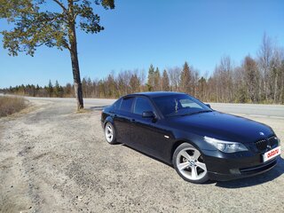 2008 BMW 5 серии 525i V (E60/E61) Рестайлинг, серый, 1400000 рублей, вид 3