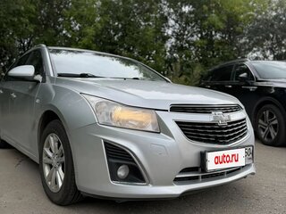 2013 Chevrolet Cruze I Рестайлинг, серебристый, 620000 рублей, вид 1