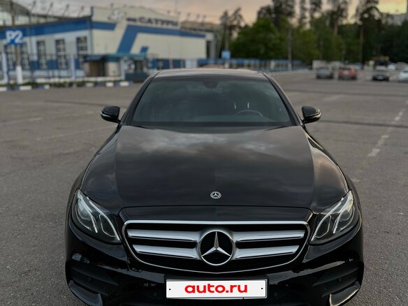 2018 Mercedes-Benz E-Класс 220 d V (W213, S213, C238), чёрный, 3100000 рублей - вид 1