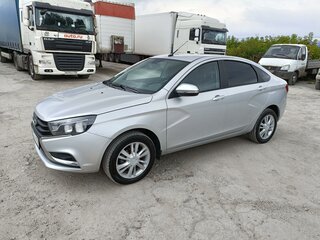 2018 Lada (ВАЗ) Vesta I, серебристый, 929000 рублей, вид 1