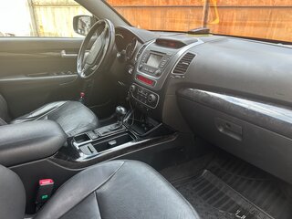 2014 Kia Sorento II Рестайлинг, коричневый, 1900000 рублей, вид 4