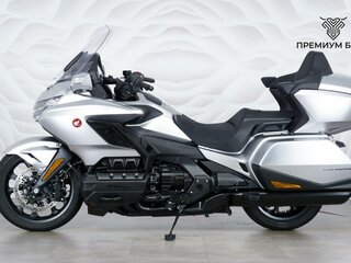 2025 Honda GL 1800 Gold Wing, серебристый, 3199000 рублей, вид 2