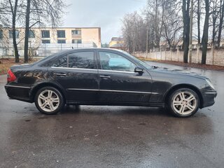 2008 Mercedes-Benz E-Класс 230 III (W211, S211) Рестайлинг, чёрный, 770550 рублей, вид 2