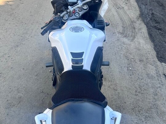 2011 Yamaha FZ1, белый, 559000 рублей - вид 10