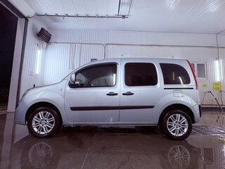 2011 Renault Kangoo Be Bop II, серебристый, 670000 рублей, вид 2