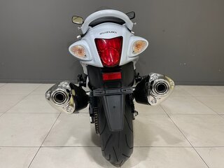 2015 Suzuki GSX 1300 R Hayabusa, белый, 1200000 рублей, вид 4