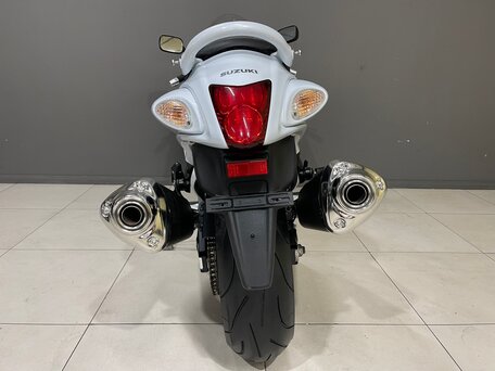 2015 Suzuki GSX 1300 R Hayabusa, белый, 1280000 рублей, вид 4