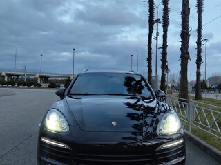 2011 Porsche Cayenne S II (958), чёрный, 3200000 рублей, вид 3