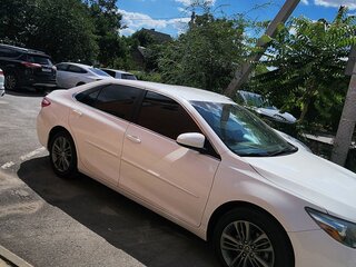 2015 Toyota Camry VII (XV50) Рестайлинг, белый, 1750000 рублей, вид 3