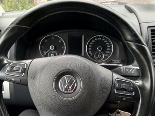 2010 Volkswagen Multivan T5 Рестайлинг, серебристый, 2100000 рублей, вид 3