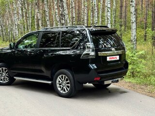 2017 Toyota Land Cruiser Prado 150 Series Рестайлинг 1, чёрный, 4100000 рублей, вид 4