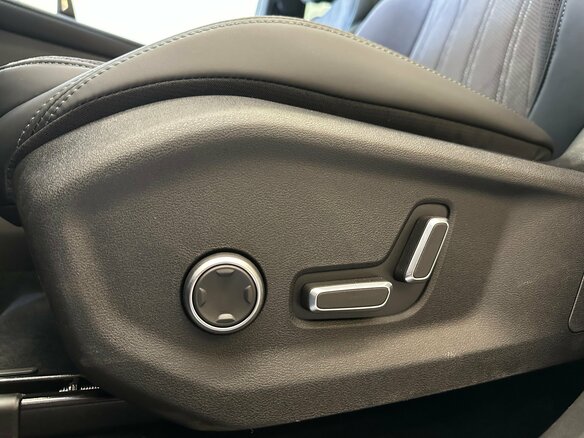 2026 Geely Monjaro I, серый - вид 8
