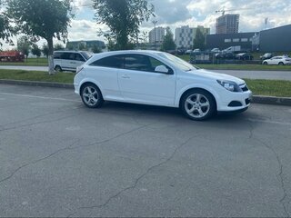 2010 Opel Astra GTC H Рестайлинг, белый, 370000 рублей, вид 5