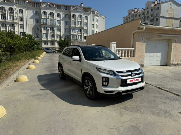 2020 Mitsubishi ASX I Рестайлинг 3, белый, 1700000 рублей - вид 1