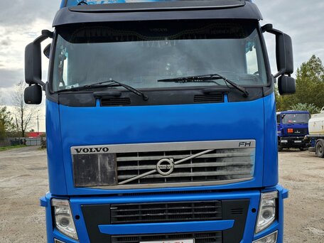 2010 Volvo FH, синий, 2500000 рублей, вид 2